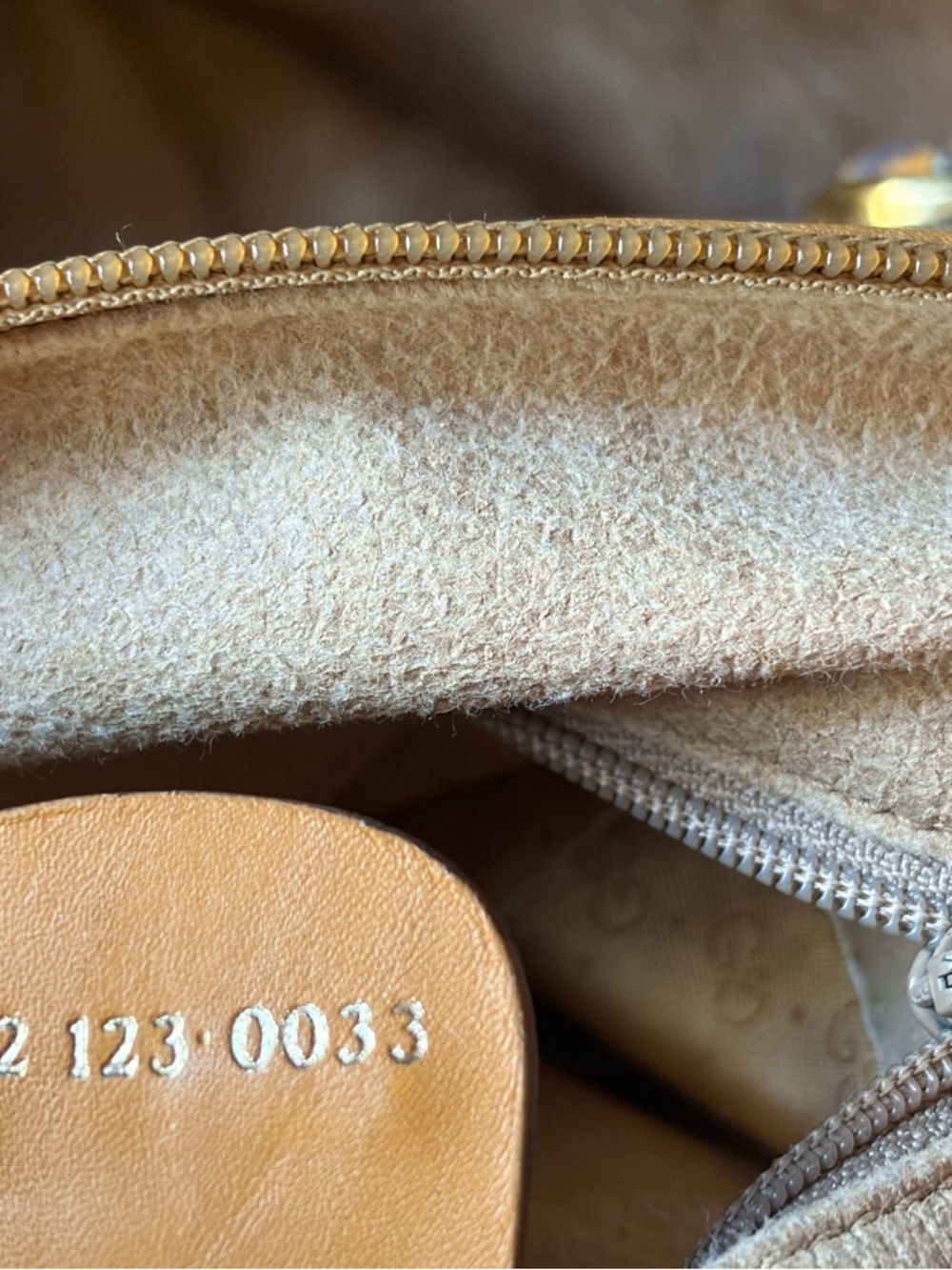 Vintage Gucci Beige Monogram Satchel with Leather Trim - Picture 6 of 10